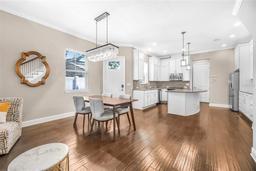 Picture of 307 S Gomez Avenue Unit 1, Tampa, FL 33609