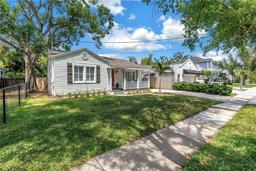 Picture of 3709 W Santiago Street, Tampa, FL 33629