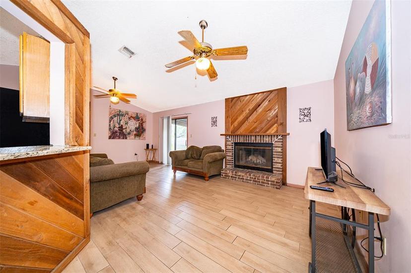 Picture of 721 Highland Avenue Nw, Palm Bay FL 32907