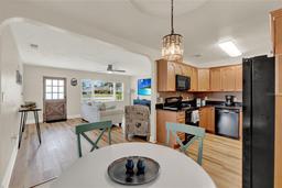 Picture of 31838 Tropical Shores Drive, Tavares, FL 32778