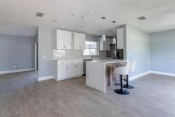 Picture of 5810 Venetian Boulevard Ne, St Petersburg, FL 33703