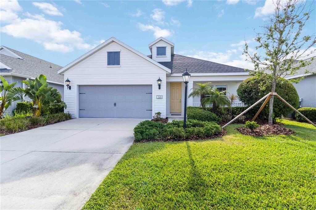 Picture of 7526 Ridgelake Circle, Bradenton, FL 34203