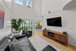 Picture of 1117 Shipwatch Circle, Tampa, FL 33602