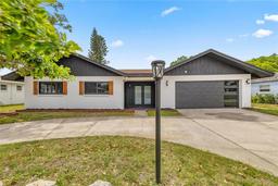 Picture of 1218 SE 4Th Avenue, Crystal River, FL 34429
