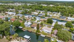 Picture of 1218 SE 4Th Avenue, Crystal River, FL 34429