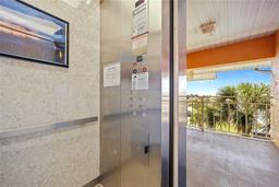 Picture of 1326 Wesley Drive Unit 132, Punta Gorda, FL 33950
