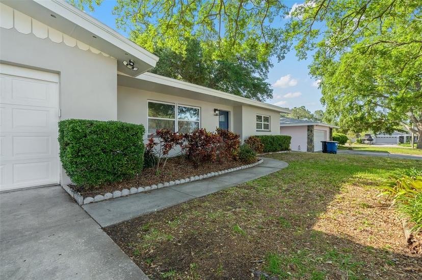 Picture of 1105 Oakview Avenue, Clearwater FL 33756