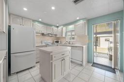 Picture of 1000 Kings Highway Unit 238, Port Charlotte, FL 33980
