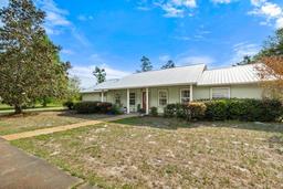 Picture of 229 Oak Ridge Drive, Welaka, FL 32193