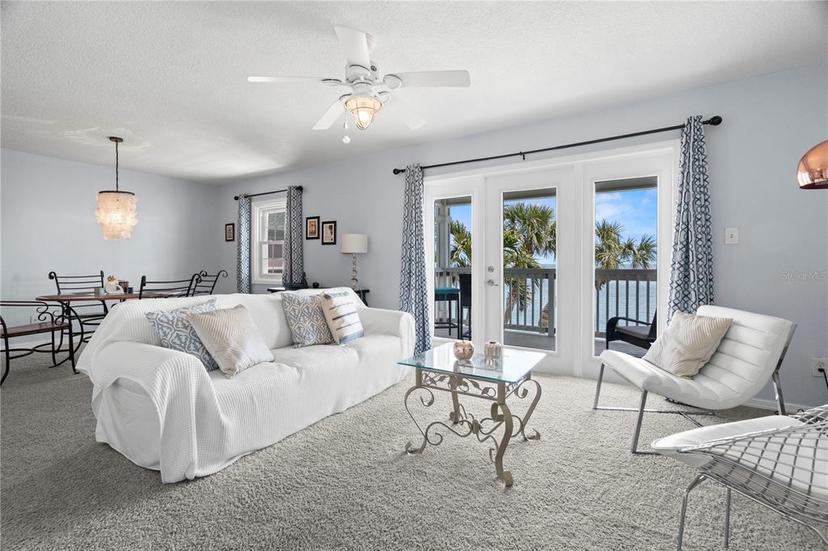 Picture of 4858 Coquina Key Drive Se Unit C, St Petersburg FL 33705