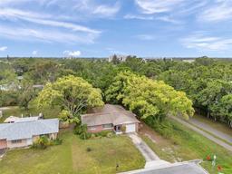 Picture of 1139 3Rd Avenue Nw, Largo, FL 33770