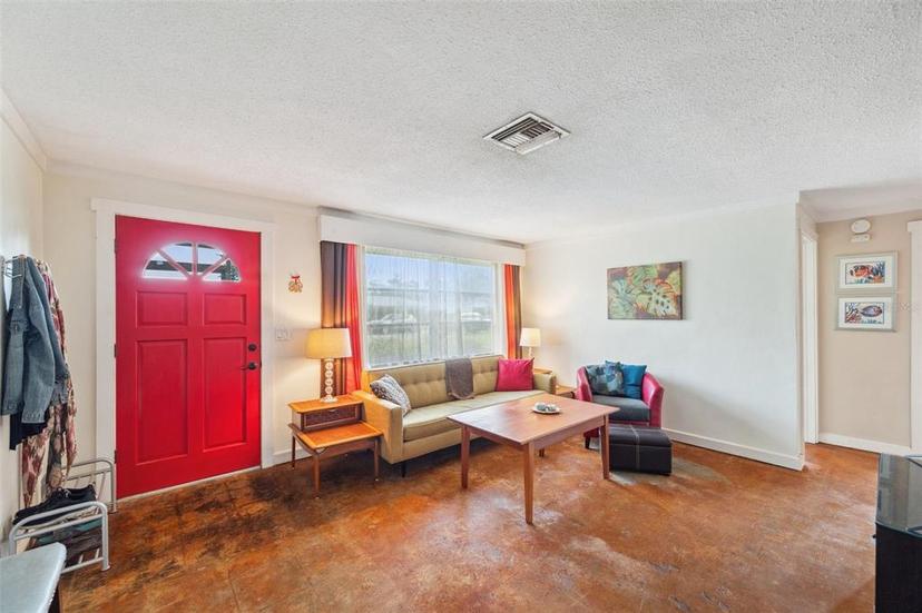Picture of 1139 3Rd Avenue Nw, Largo FL 33770