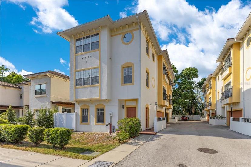 Picture of 4409 W Gray Street Unit 5, Tampa FL 33609
