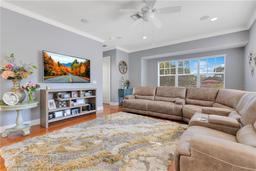 Picture of 4409 W Gray Street Unit 5, Tampa, FL 33609