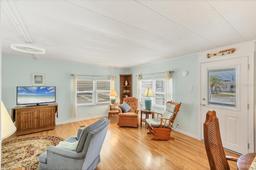 Picture of 1891 Englewood Road Unit 165, Englewood, FL 34223
