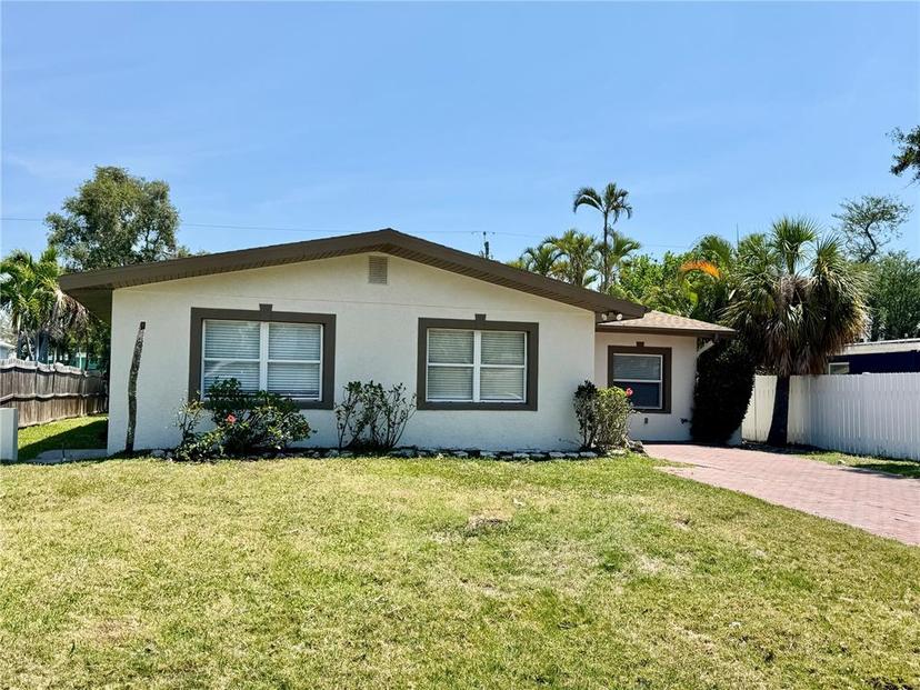 Picture of 3735 Alabama Avenue Ne, St Petersburg FL 33703