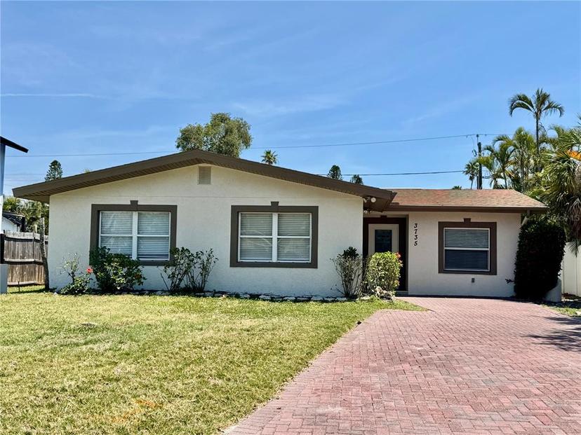 Picture of 3735 Alabama Avenue Ne, St Petersburg FL 33703