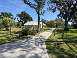Picture of 5041 Cr 577, Center Hill, FL 33514