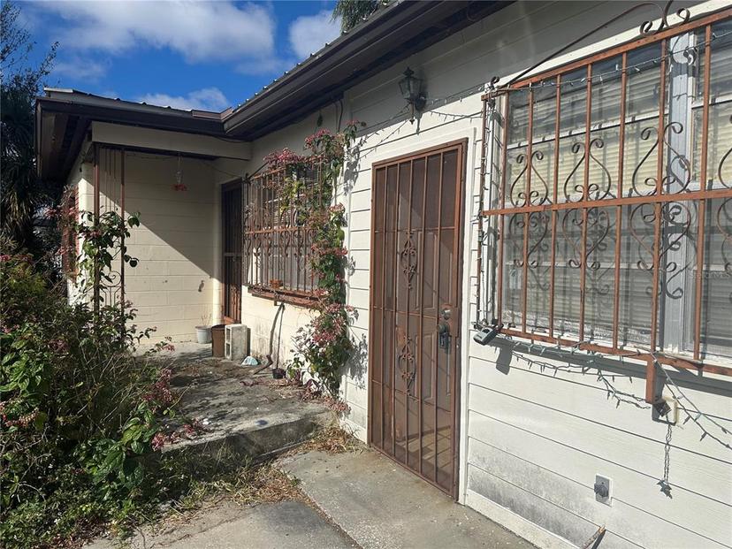 Picture of 3113 W Powhatan Avenue, Tampa FL 33614