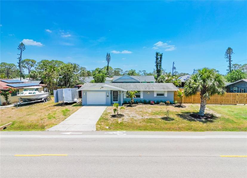Picture of 3319 Shamrock Drive, Venice FL 34293