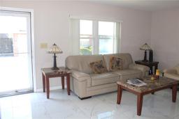 Picture of 12400 Park Boulevard Unit 111, Seminole, FL 33772