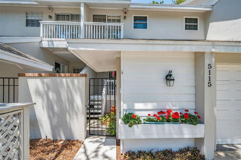Picture of 5115 S Jules Verne Court, Tampa FL 33611