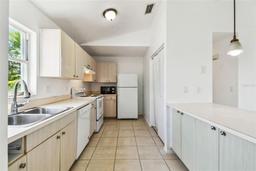 Picture of 3305 6Th Avenue W, Palmetto, FL 34221