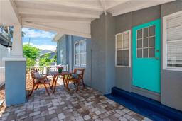 Picture of 655 33Rd Ave N, St Petersburg, FL 33704