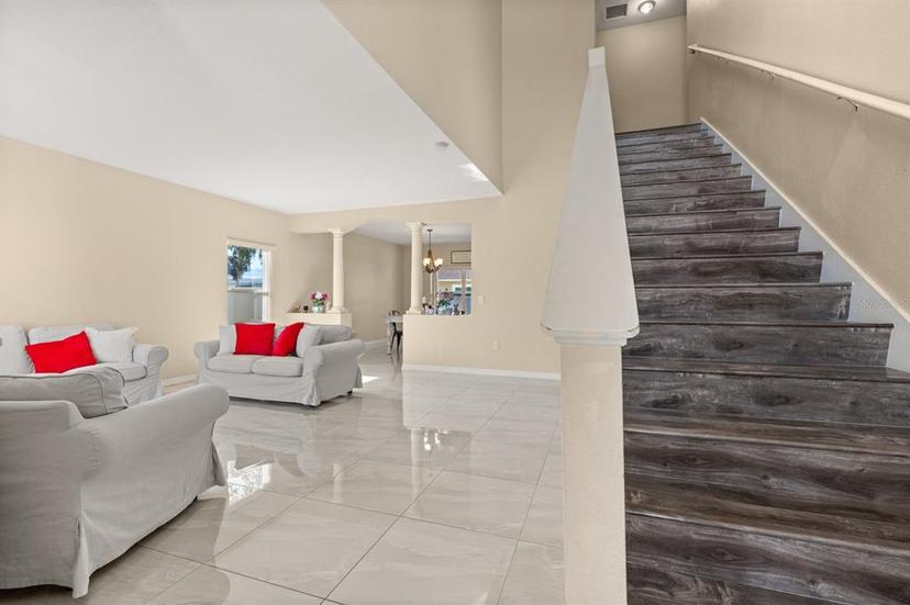 Picture of 511 Hummingbird Court, Kissimmee FL 34759