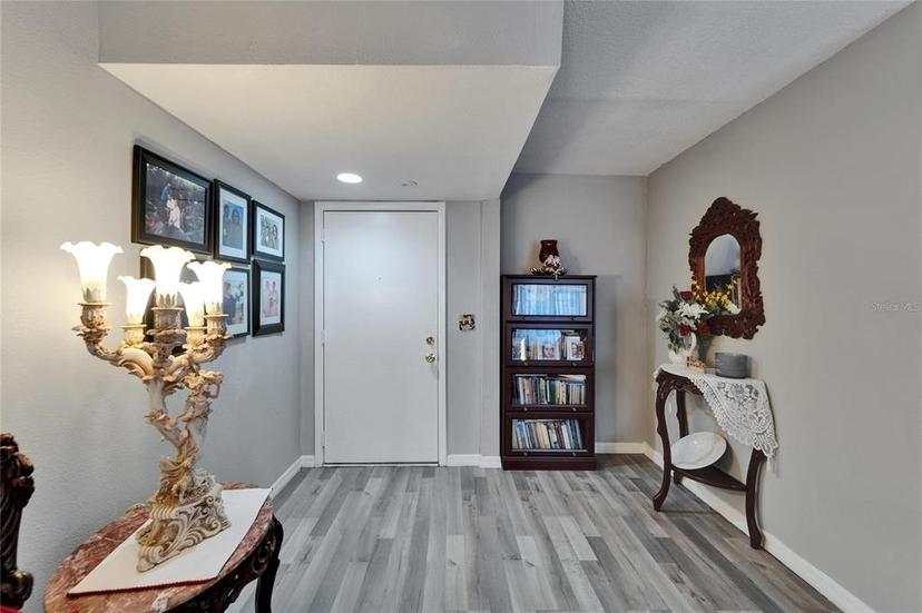 Picture of 4709 Puritan Circle Unit 702, Tampa FL 33617