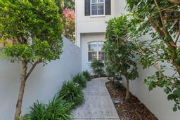 Picture of 202 S Lincoln Avenue, Tampa, FL 33609