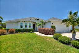 Picture of 7055 Strafford Oaks Drive, Sebring, FL 33875