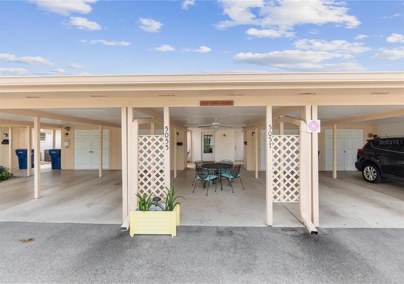 Picture of 5057 Live Oak Circle Unit 86, Bradenton FL 34207
