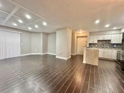 Picture of 9481 Highland Oak Drive Unit 1003, Tampa, FL 33647