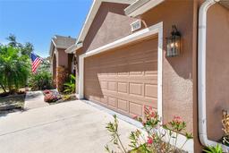 Picture of 1939 Heartland Circle, Valrico, FL 33594