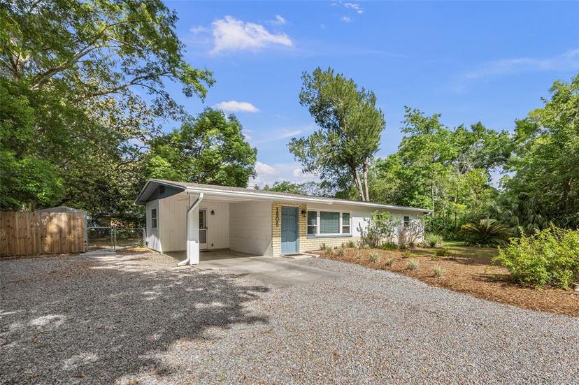 Picture of 1906 NW 38Th Drive, Gainesville FL 32605