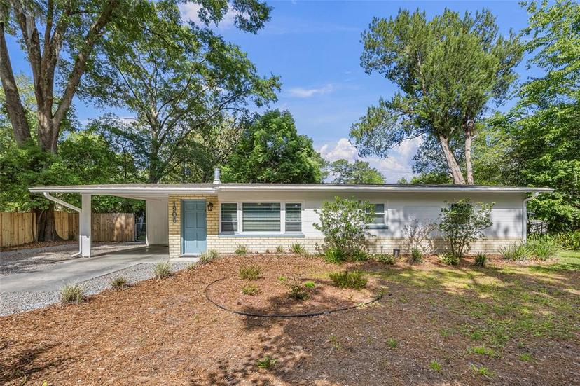 Picture of 1906 NW 38Th Drive, Gainesville FL 32605