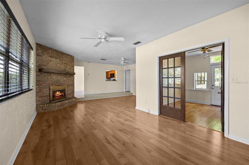Picture of 5117 NW 25Th Place, Gainesville FL 32606