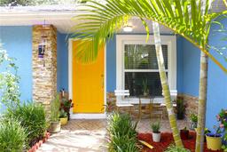 Picture of 3306 E Chelsea Street, Tampa, FL 33610