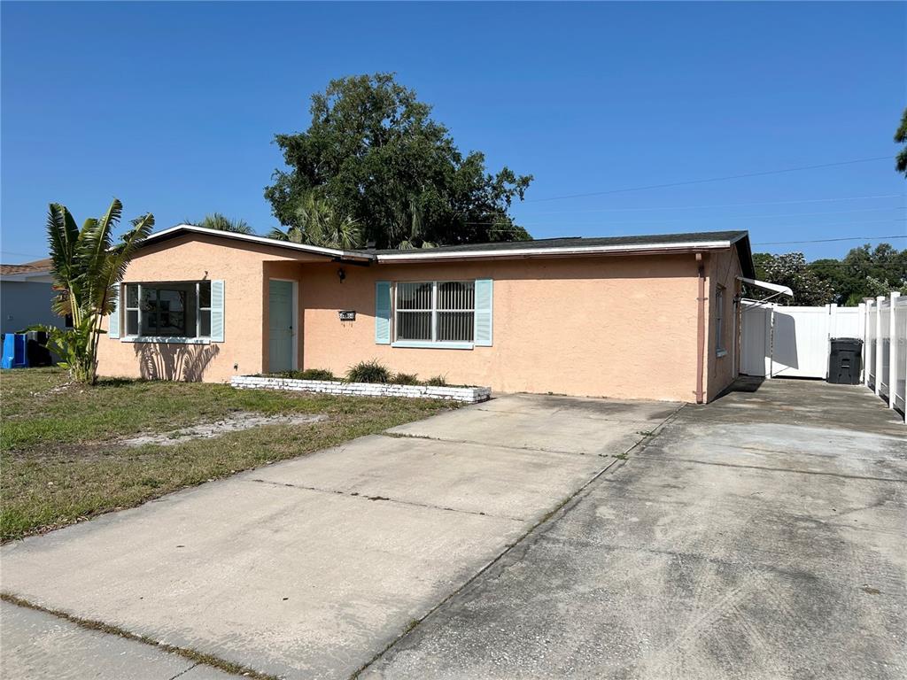 Picture of 5604 Larimer Dr, Tampa, FL 33615