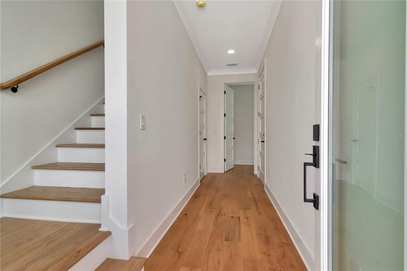 Picture of 407 S Albany Avenue Unit 4, Tampa FL 33606