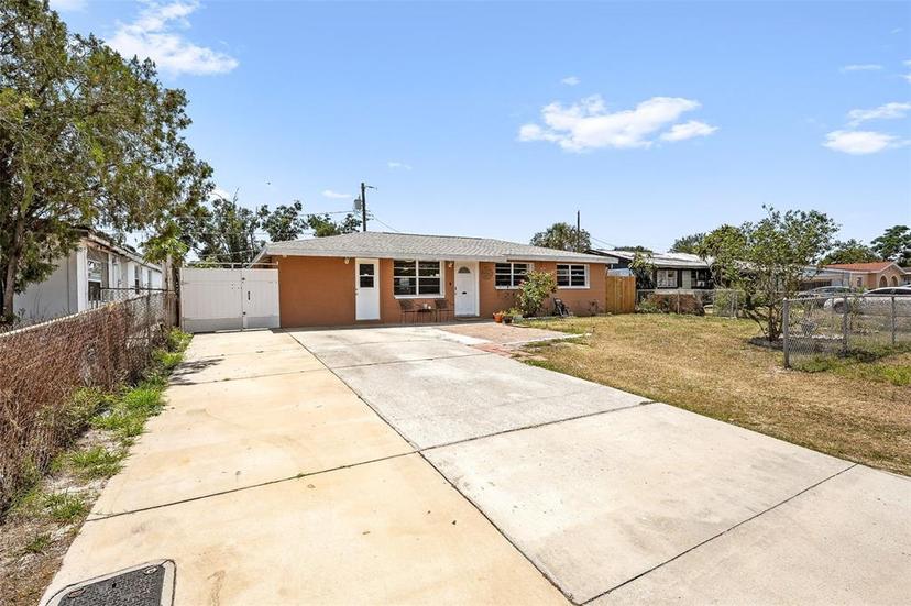 Picture of 6008 W Burke Street, Tampa FL 33634