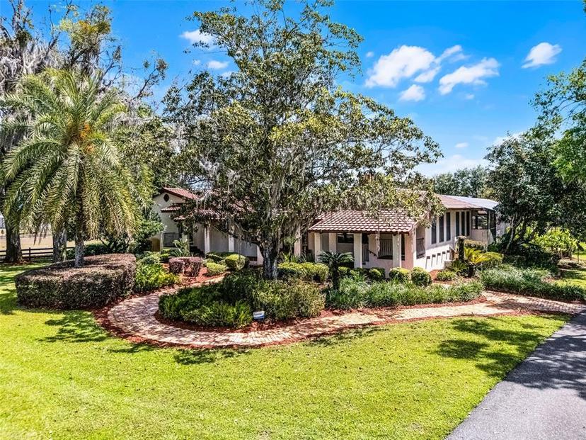 Picture of 5549 Aragon Avenue, De Leon Springs FL 32130