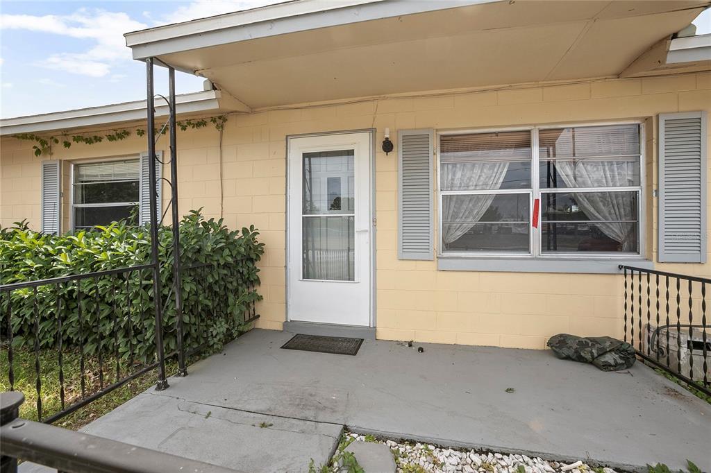 Picture of 441 E Kicklighter Road, Lake Helen, FL 32744