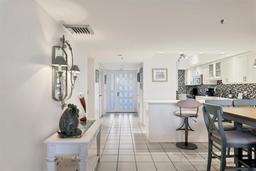 Picture of 1065 Gulf Of Mexico Drive Unit 103, Longboat Key, FL 34228