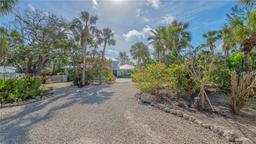 Picture of 1042 N Casey Key Road, Osprey, FL 34229