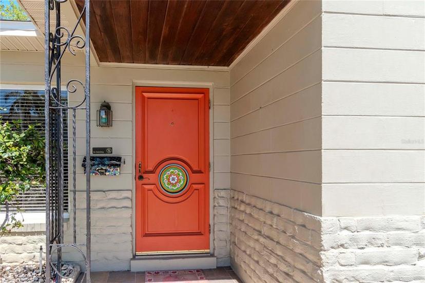Picture of 4425 W Bay Villa Avenue, Tampa FL 33611