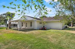 Picture of 1103 W Dixie Street, Plant City, FL 33563