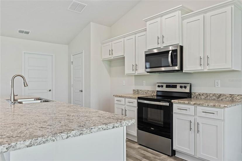 Picture of 18 Sergeant Court, Palm Coast FL 32164