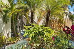 Picture of 672 White Pine Tree Road Unit 57, Venice, FL 34285
